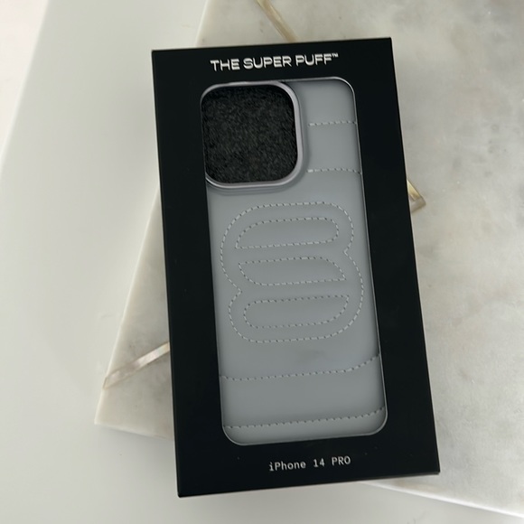 The Super Puff iPhone 14 Pro Case - Picture 3 of 7